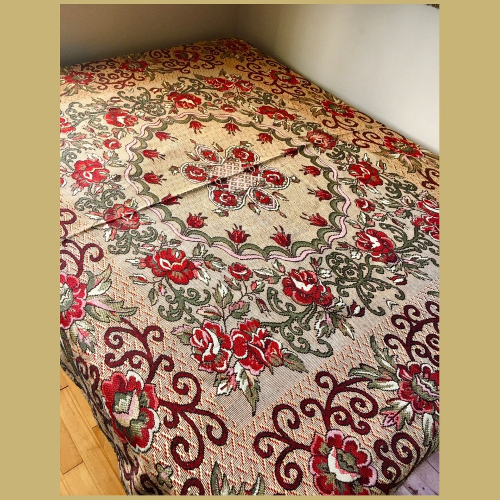 Vintage Brocade Floral Textured Throw Bed Cover